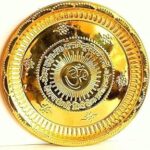 Divya Ratan Brass Puja Thali - Engraved Om Symbol and Gayatri Mantra - Diameter 5.5 Inch, for Diwali and Festival Gifts