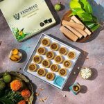 Vaidibhyo Luxury Sandalwood Havan Cups - 15 Pcs | Herbal | Soothing Aroma for Spirituality | Purify Home Atmosphere | Eco-Friendly Packaging | Free Stand Inside